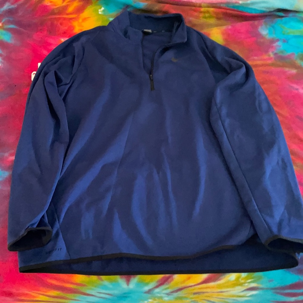 Nike Men’s 1/4 Zip!